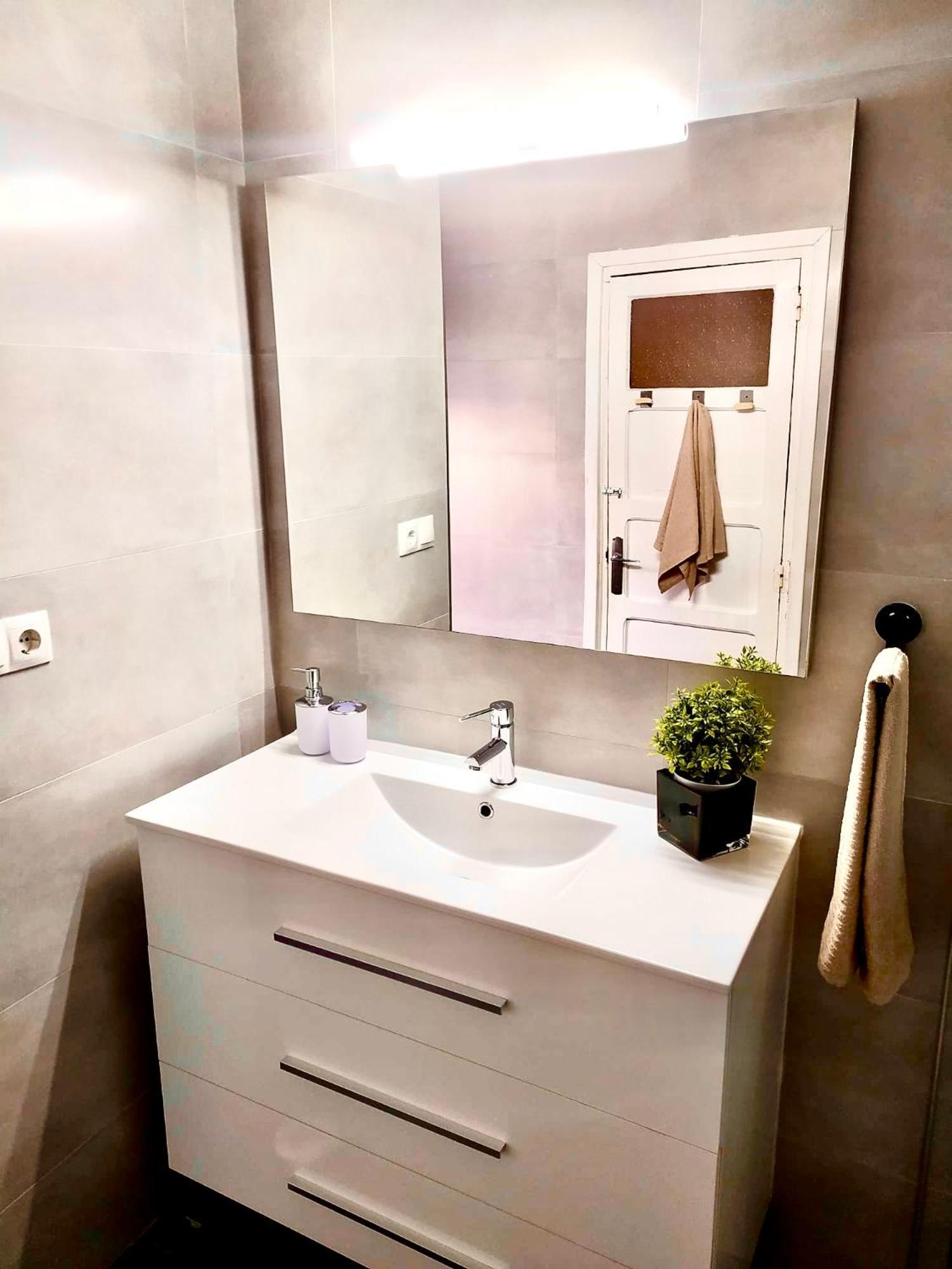 Amplio Apartamento Con Dos Patios Gijón Exterior foto